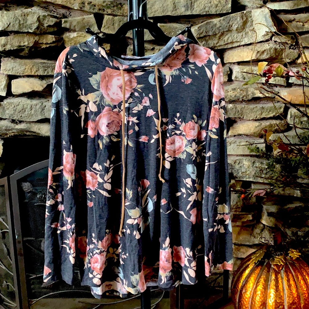 Floral Hooded Top